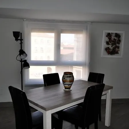 Iii Junto A Plaza Mayor アパート *