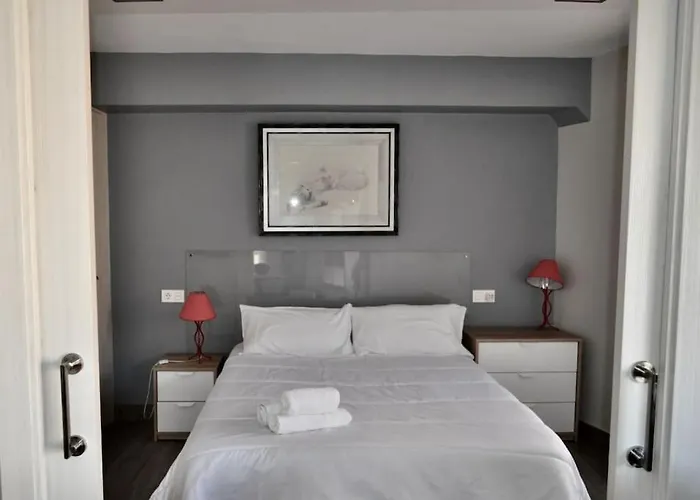 Iii Junto A Plaza Mayor 아파트 *